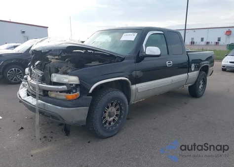 2001 Chevrolet Silverado 1500 Ls из США, поврежденный, VIN 2GCEK19T011103637